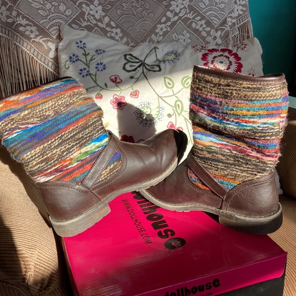 Dollhouse rainbow Yarn boots 6.5 - Picture 9 of 9